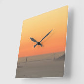 aWorld2Celebrate: The Golden Hour Quadratische Wanduhr (Winkel)