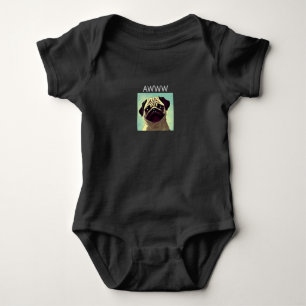 Awww Niedlicher Mops je Niedlicher Welpe Cartoon Baby Strampler