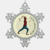 Ax Throwing Schneeflocken Zinn-Ornament (Vorderseite)