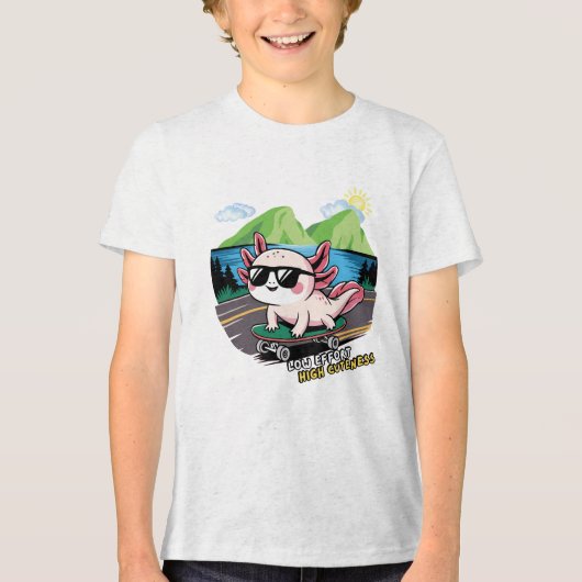 Axolotl fährt Skateboard Tri-Blend Shirt (Vorderseite)