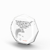 Ayn Rand zitiert auf dem kleinsten Foto der Minder (Rechts)