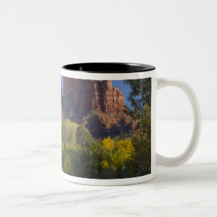 AZ, Arizona, Sedona, Crescent Moon Recreation 2 Zweifarbige Tasse