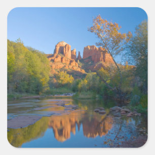 AZ, Arizona, Sedona, Mondmond-Erholung im Halbmond Quadratischer Aufkleber