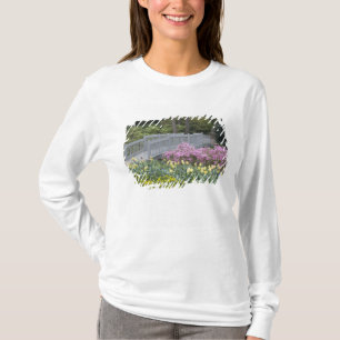 Azaleen-Heide-Familie (Ericaceae), Tulpe und T-Shirt