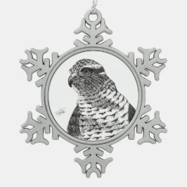 Azor. Goshawk. Schneeflocken Zinn-Ornament