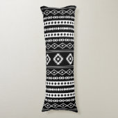 Aztec 2Way Black & White Mixed Motifs (V) Muster Seitenschläferkissen (Vorderseite Vertikal)