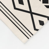 Aztec Black on Cream Mixed Motifs (H-Muster) Fleecedecke (Ecke)