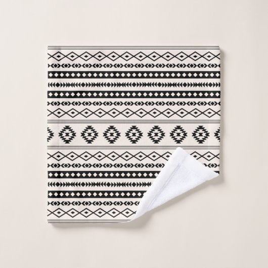 Aztec Black on Cream Mixed Motifs Muster Badhandtuch Set (Waschlappen)