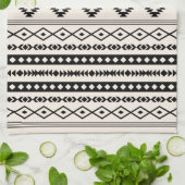 Aztec Black on Cream Mixed Motifs (V)-Muster Geschirrtuch (Gefaltet)