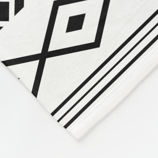 Aztec Black on White Mixed Motifs Muster Fleecedecke (Ecke)