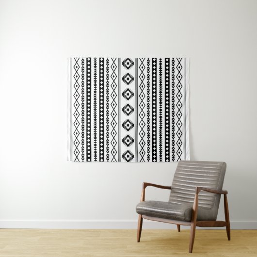 Aztec Black on White Mixed Motifs Muster Wandteppich (Beispiel (Horizontal))