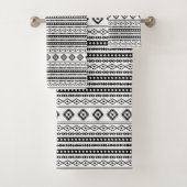 Aztec Black on White Mixed Motive Sml Muster Badhandtuch Set (Insitu)