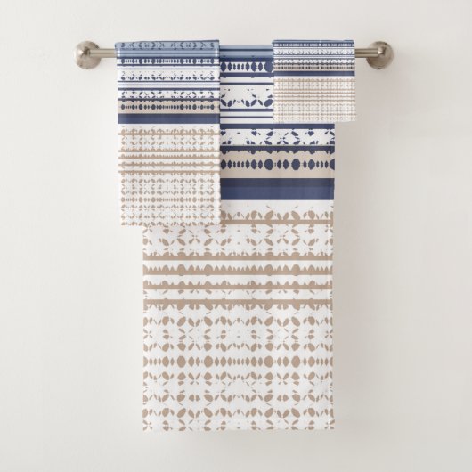Aztec Blue Pattern Badhandtuch Set (Insitu)