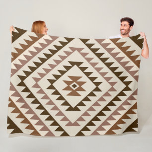 Aztec-Diamantmotiv-Design Braun+Creme Fleecedecke