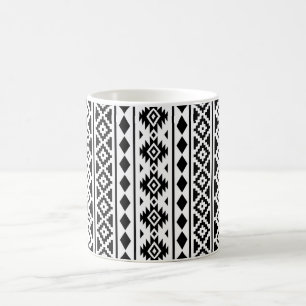 Aztec Essence Vertical Ptn II Black on White Kaffeetasse