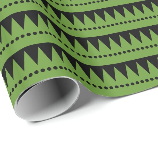 Aztec Mountains - Avocado Green on Black Geschenkpapier (Rolleneckpunkt)