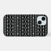 Aztec Shapes Pattern Grau Schwarz iPhone 15 Hülle (Rückseite (Horizontal))