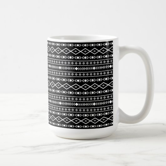 Aztec Shapes Pattern Grau Schwarz Kaffeetasse (Rechts)