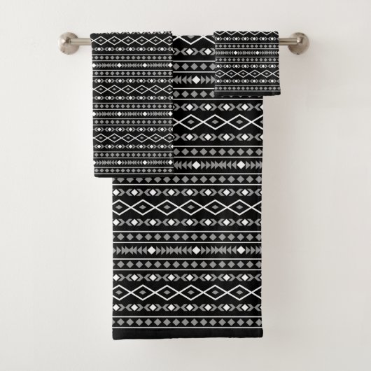 Aztec Shapes Rpt Muster Grau Schwarz Badhandtuch Set (Insitu)