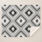 Aztec Style Motif Big Pattern Schwarz-weiß Grau Sherpadecke (Vorderseite (Horizontal))