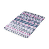 Aztec Stylisierte Muster Pinks Purples Blues White Badematte (Schrägansicht)