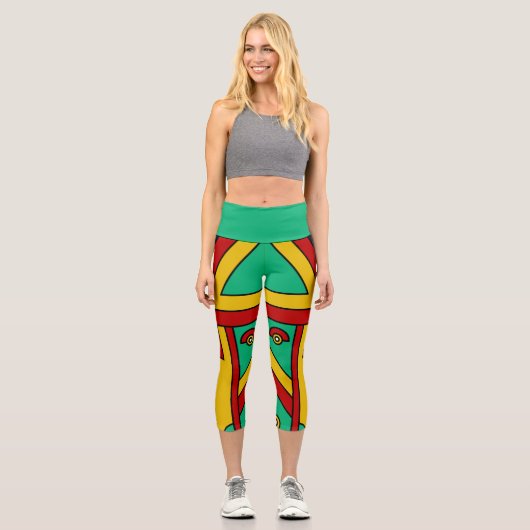 Aztec Tiki Mask Capri Leggings (Vorderseite)