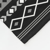 Aztec White Gray Black Mixed Motifs Muster Fleecedecke (Ecke)