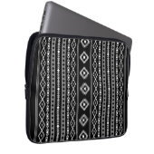 Aztec White Gray Black Mixed Motifs V Muster Laptopschutzhülle (Vorne Rechts)