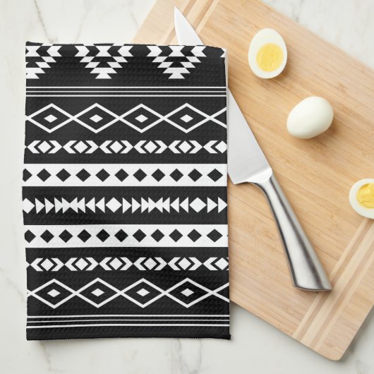 Aztec White on Black Mixed Motifs (V)-Muster Geschirrtuch (Viertel Falte)