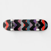 Aztec Zickzack Zigzag Streifenmuster 4 Skateboard (Horizontal)