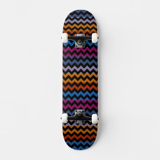 Aztec Zickzack Zigzag Streifenmuster 8 Skateboard (Vorderseite)