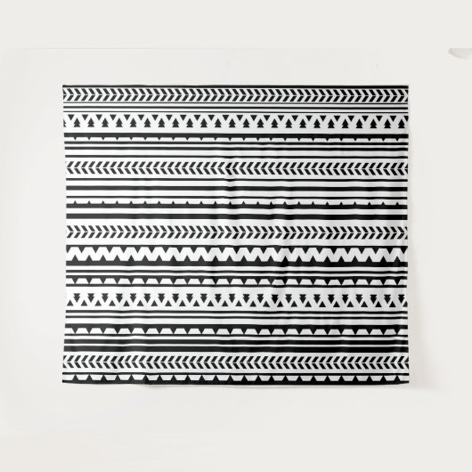 Azteken-Muster in Schwarz und Weiß Wandteppich (Vorderseite (Horizontal))