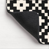 Aztekischer Art-Block-Druck - Schwarzes und Creme Mousepad (Ecke)