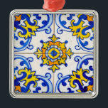 Azulejo Panel Tiles Silbernes Ornament<br><div class="desc">Azulejo ist eine Form von portugiesischer oder spanischer Malerei,  mit Zinn-Glasur,  Keramik Fliesen. Es ist zu einem typischen Aspekt der portugiesischen Kultur geworden. Portugal importierte Azulejo-Fliesen aus Spanien,  und ihre Verwendung war in religiöser und privater Architektur weit verbreitet,  insbesondere auf Fassaden.</div>