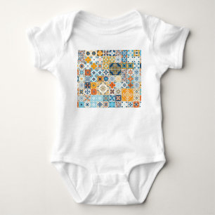 Azulejo Portugiesische Fliesen: Mehrfarbige Vintag Baby Strampler