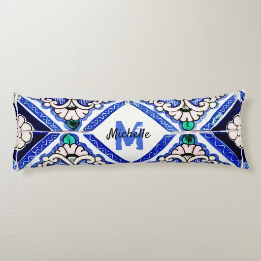 Azulejo Spanish Pattern Tiles Navy White Monogram Seitenschläferkissen (Rückseite)
