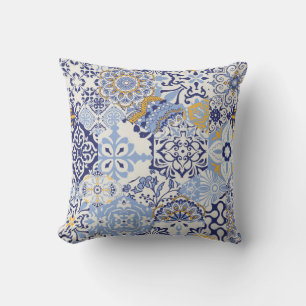 Azulejos Fliesen Patchwork. Nahtloses farbenfrohes Kissen