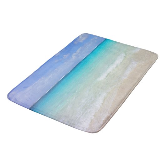 Azure Blue Caribbean Tropical Beach Badematte (Schrägansicht)