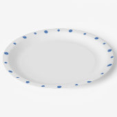 Azure Blue Polka Dots White Pappteller (Schrägansicht)