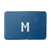Azure Blue White Monogram Badematte (Vorderseite)