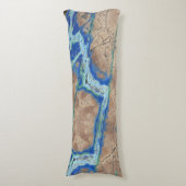 Azurite Stone Beige und Türkis Seitenschläferkissen (Vorderseite Vertikal)