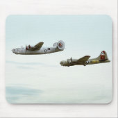B24 und B17, die Mousepad fliegen (Vorne)