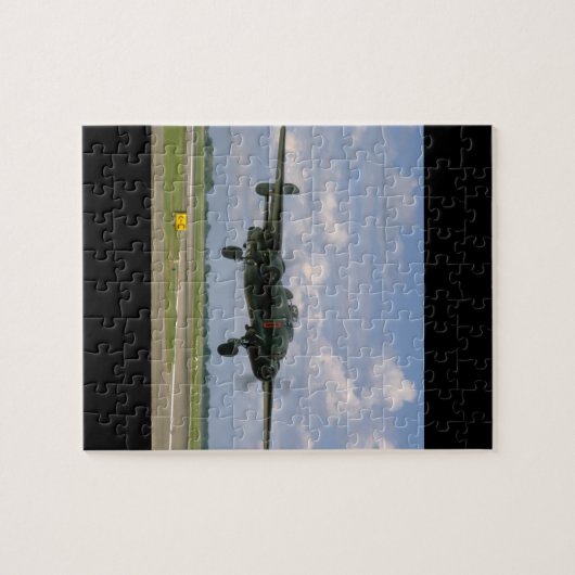 B25 kurz vor Landing_WWII Flugzeuge Puzzle (Horizontal)