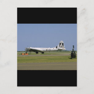 B29 auf der Piste. (Flugzeug;b29_WWII-Flugzeuge Postkarte