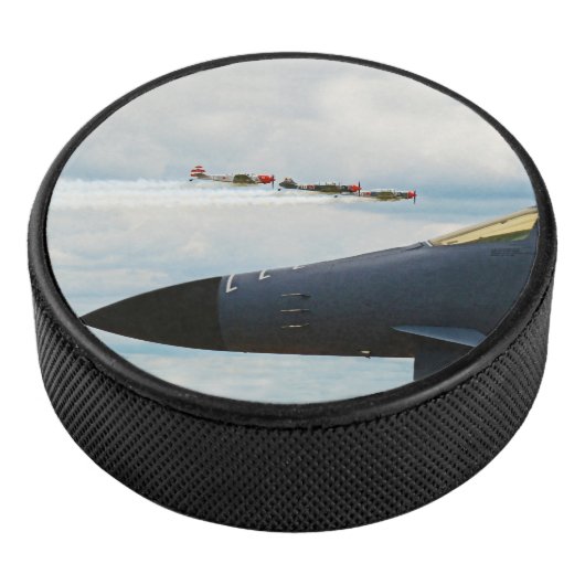 B-1 Bomber- und Kriegskämpfe Eishockey Puck (3/4)