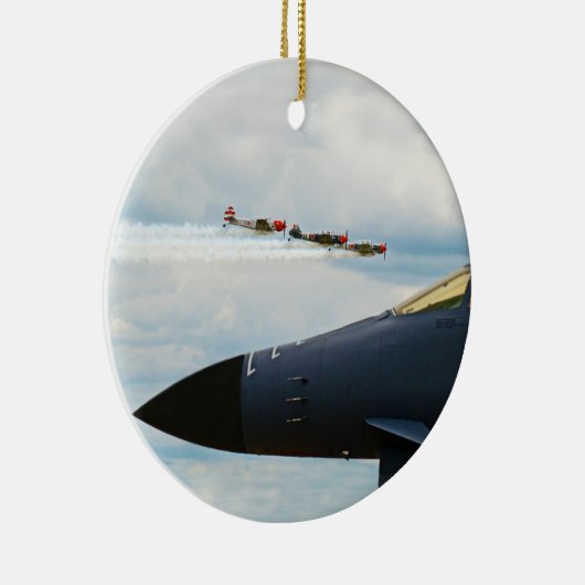 B-1 Bomber- und Kriegskämpfe Keramikornament (Rechts)