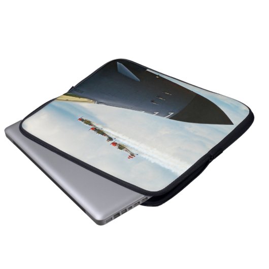 B-1 Bomber- und Kriegskämpfe Laptopschutzhülle (Vorne Knopf)