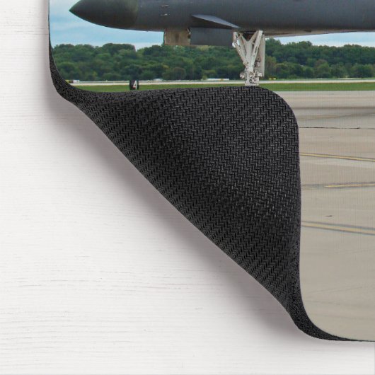 B-1B Lancer Bomber am Boden Mousepad (Ecke)