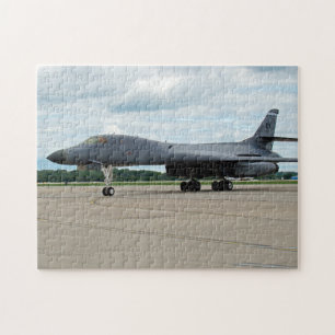B-1B Lancer Bomber am Boden Puzzle