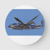 B-25 RUNDE WANDUHR (Vorderseite)